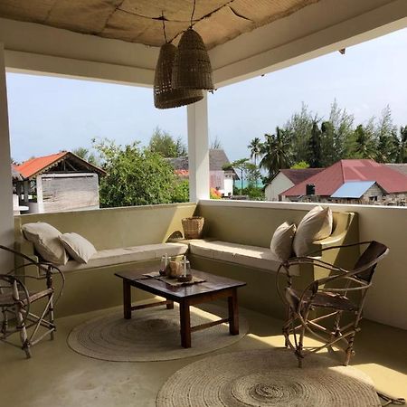 Mlango Paje House Bed and Breakfast Esterno foto