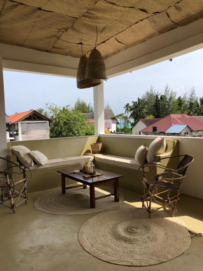 Mlango Paje House Bed and Breakfast Esterno foto